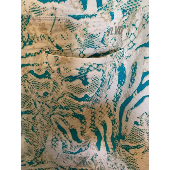 Nivo Sport skort blue size medium women's Round hem - Picture 7 of 13